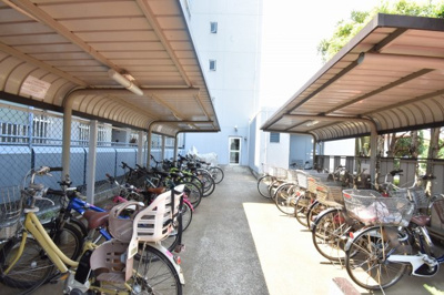 【その他共用部分】 | 片倉町パーク・ホームズ | 駐輪場