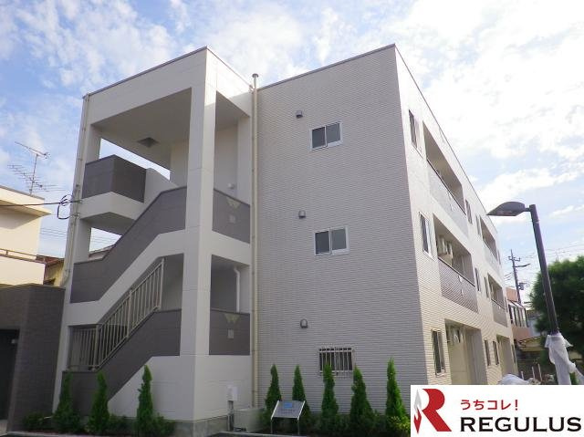 Summer Hillsの外観