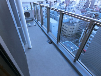 【バルコニー】 | エルヴェ東天満