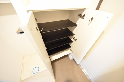 【収納】 | SERENITE三宮