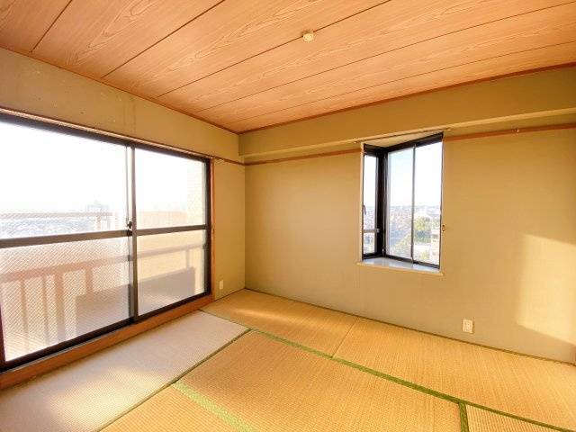 イーストタウンの和室