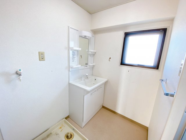 イーストタウンの洗面所