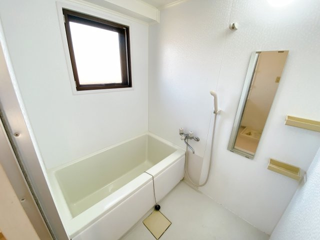 イーストタウンの浴室