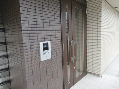 【ロビー】 | ma・maison(マ・メゾン）（布施賃貸） | オートロック付きです