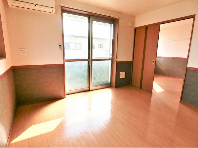 ＣＡＳＡ　ＤＯＭＡＮＩの居間・リビング