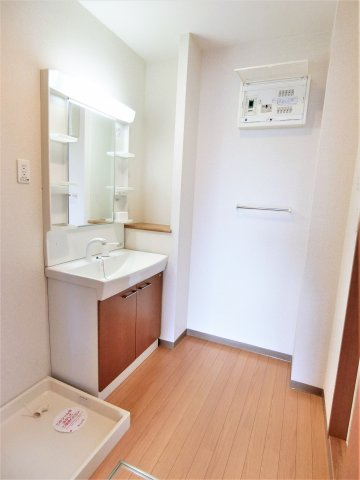 ＣＡＳＡ　ＤＯＭＡＮＩの洗面所