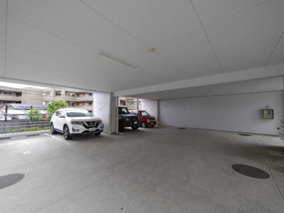 【駐車場】 | サバービアB