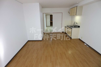 【居間・リビング】 | インテリジェンス樋上Ⅱ