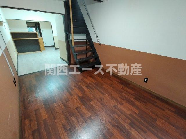  | 花園西町１丁目貸家