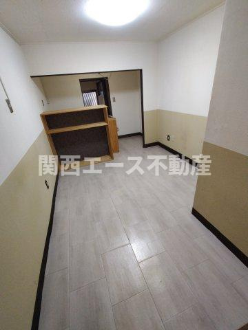 【居間・リビング】 | 花園西町１丁目貸家