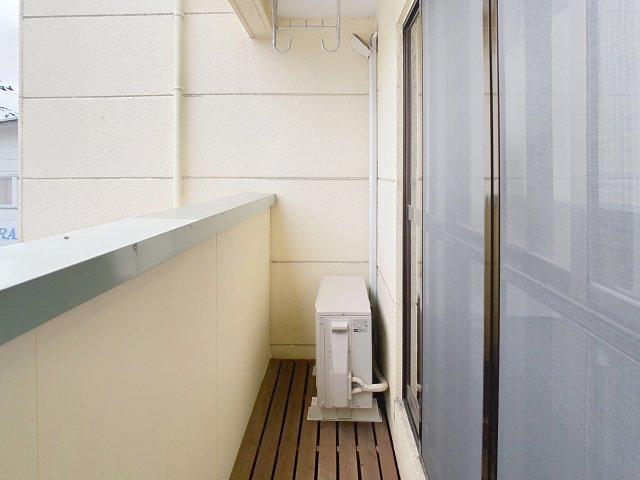 ジュエルARAKIのバルコニー