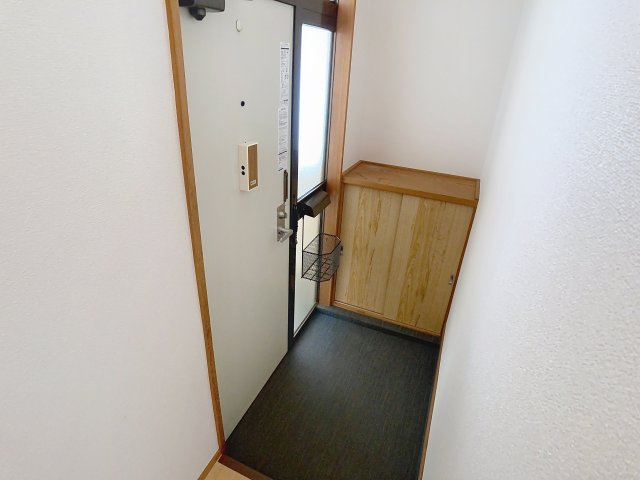 ジュエルARAKIの玄関