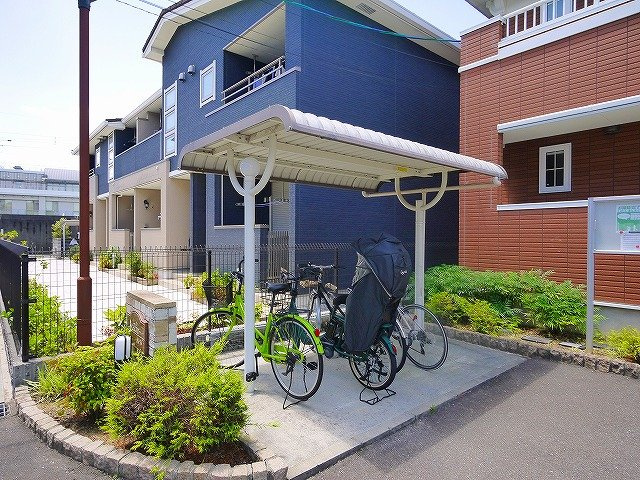 アライブＳ＆Ｎのその他共用部分|屋根付き駐輪場