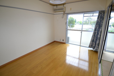 【洋室】 | コーポ三協１