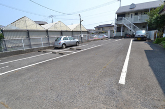 【駐車場】