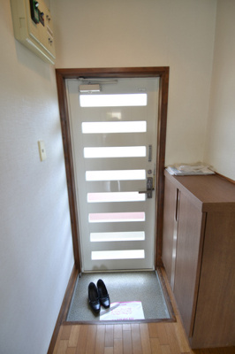 【玄関】 | シャトリエＦ | シューズボックス付き