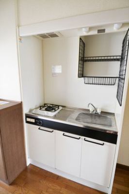 【キッチン】 | シャトリエＦ | 一口ガスコンロ付き