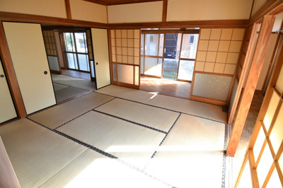 【居間・リビング】 | 貸家