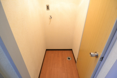 【設備】 | 三協ビル | 室内洗濯機置場