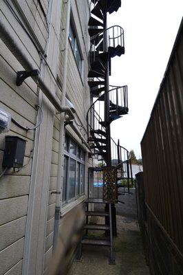 【その他共用部分】 | 大久保ビル | 外階段