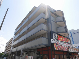 【外観】 | 渡辺ビルの外観