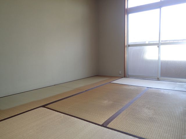 パークハイツAの和室