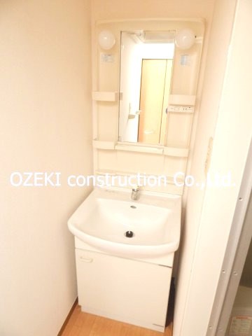 エクシーレの独立洗面台