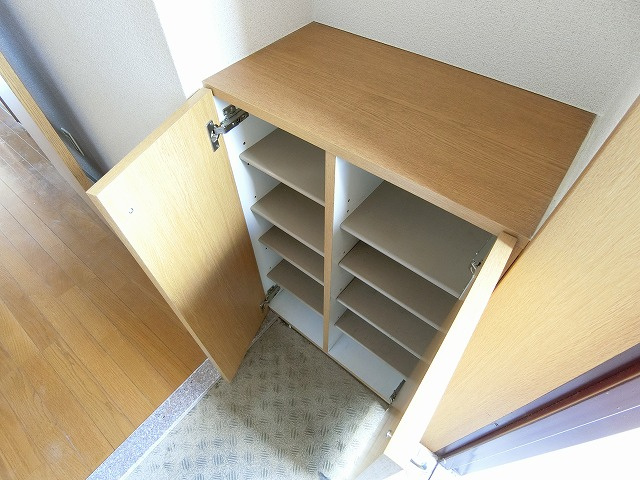 SERAPIS BAYの玄関