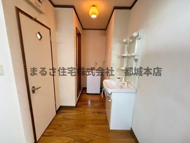 クレス中村の洗面所