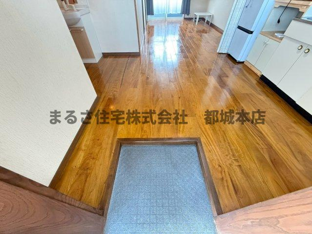 クレス中村の玄関