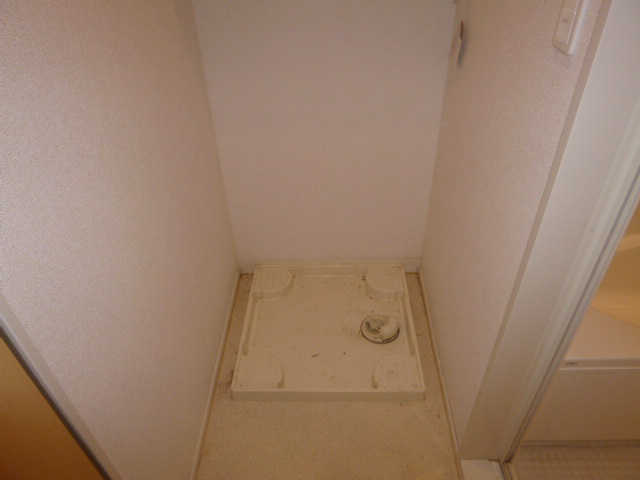 メゾンソレイユ亀島第２公園前Ａのその他