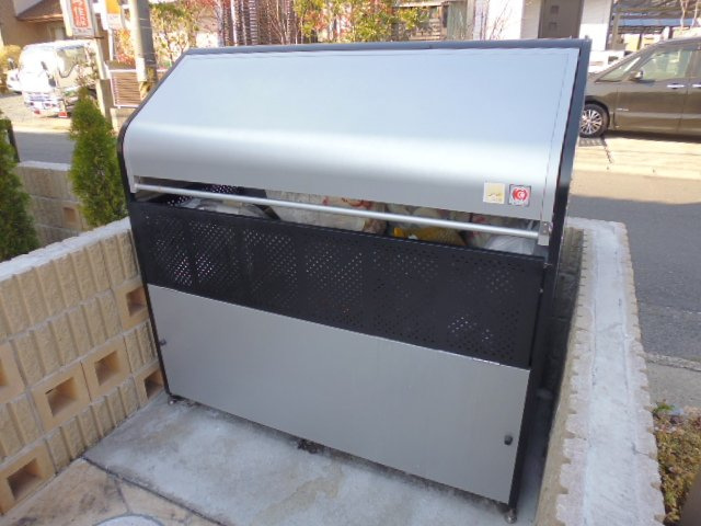 メゾンソレイユ亀島第２公園前Ａのその他共用部分|敷地内ゴミステーション