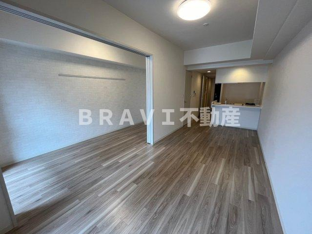 プレサンス心斎橋ニスト　BRAVI不動産の居間・リビング|【プレサンス心斎橋ニスト】使いやすい居間です