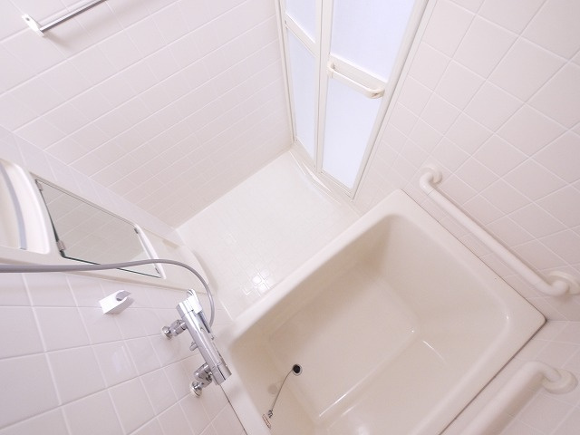 サンフィットラブリーの浴室|きれいなお風呂です