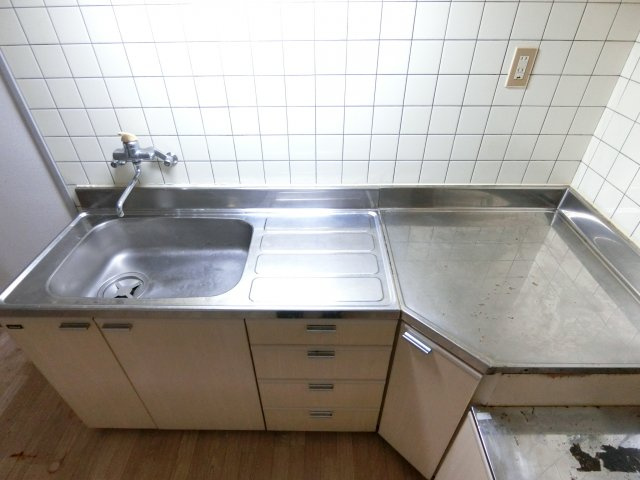 HIGASHIOマンションのキッチン