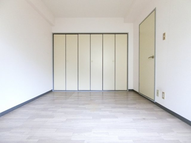 HIGASHIOマンションの子供部屋