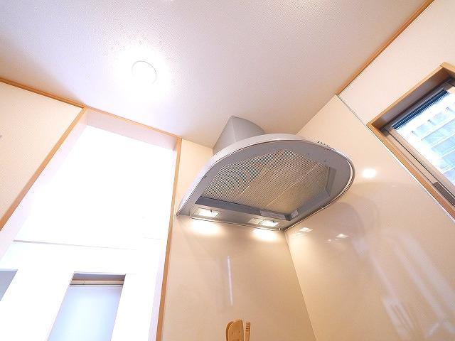 サンフェアリーⅤの設備|キッチンの換気扇もとってもオシャレ♪