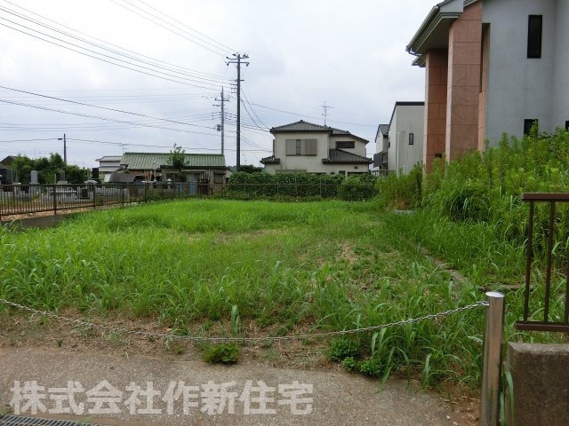 八千代市吉橋　売地　建築条件なし　整形地の外観