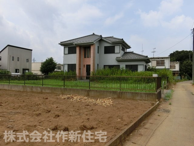 八千代市吉橋　売地　建築条件なし　整形地の外観