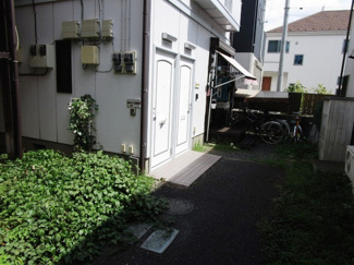 【エントランス】