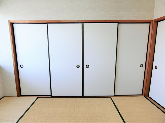 ヒルハウスの和室