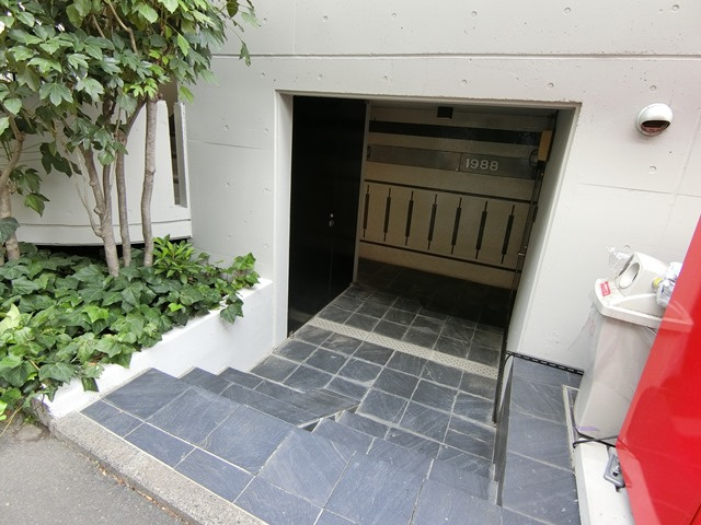 【エントランス】 | Today Too