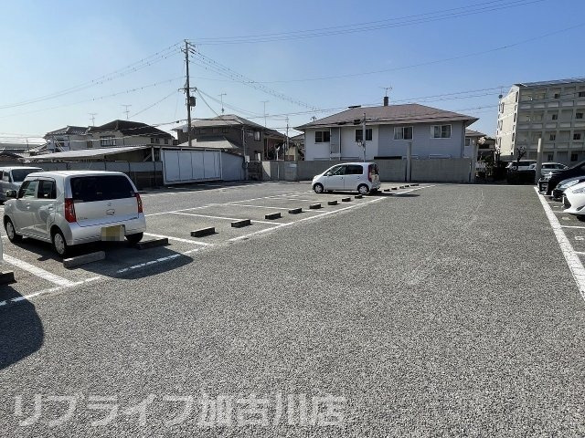 サンコミュニティノースの駐車場