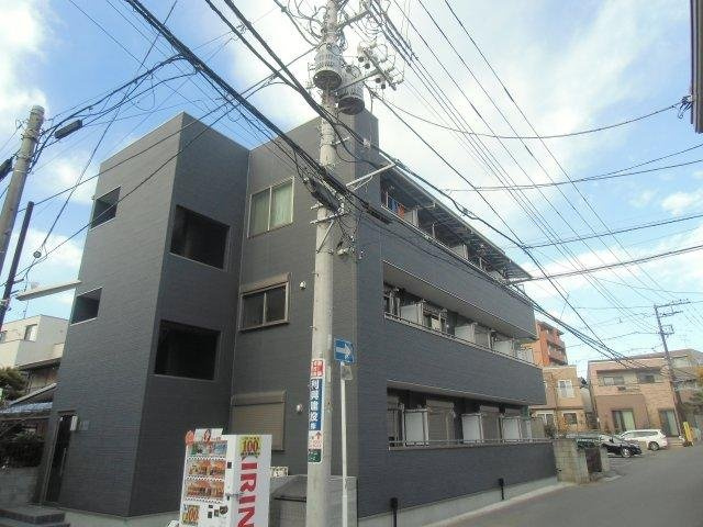 BALS下総中山の外観