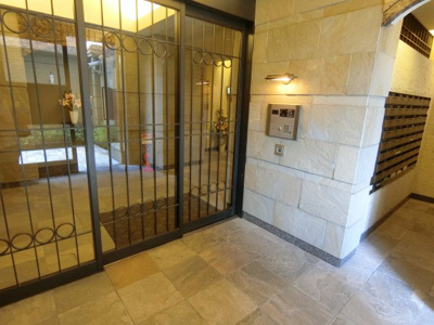 【エントランス】 | プリマクラッセ