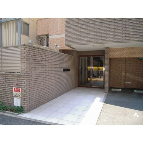 クロシェット薬院の外観