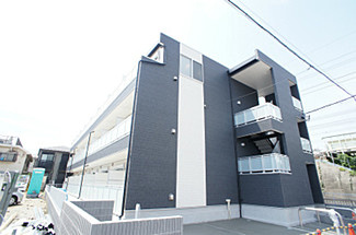 メゾン　ド　コンフォート宮本Aの外観