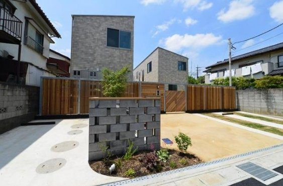 邑善庭のエントランス