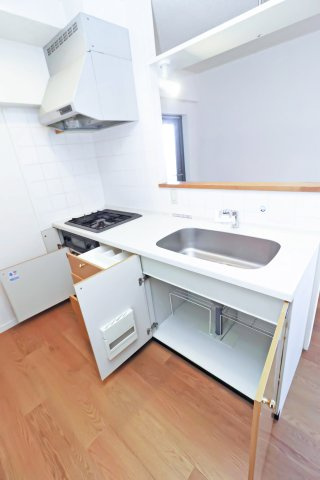 クレアウォーターマーク　12階のキッチン|現状優先です。