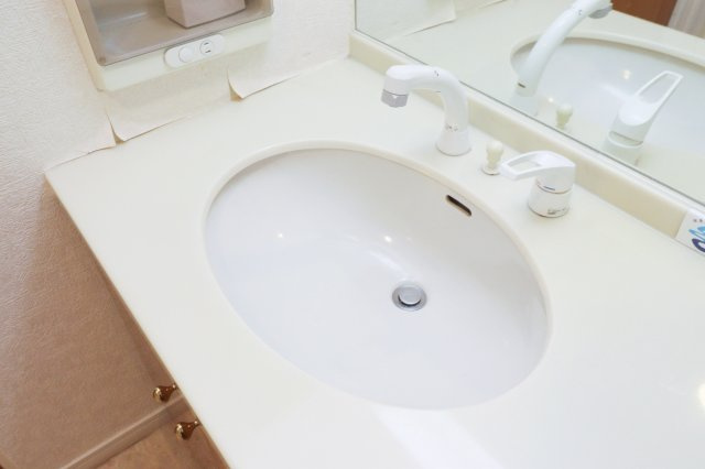 クレアウォーターマーク　12階の独立洗面台|現状優先です。